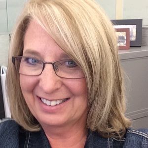 Meet your Posher, Vicki